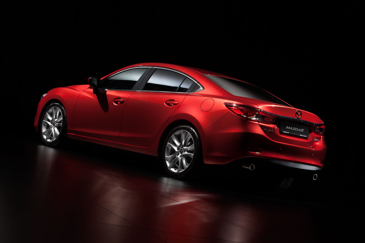 Officieel: Mazda6 sedan