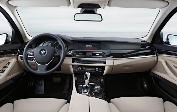 2010 BMW 5 SERIES official