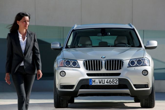 BMW X3 2011 officieel