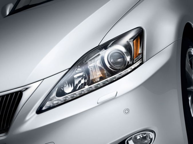 Lexus facelift IS 2010