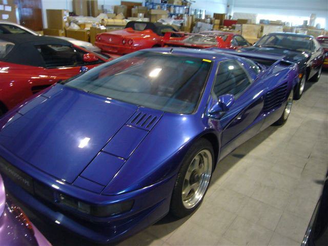 Cizeta V16