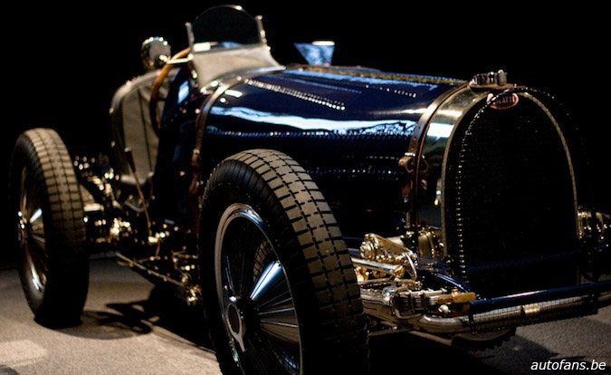 Bugatti-100-expo