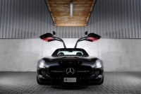 Wallpaper Mercedes SLS AMG