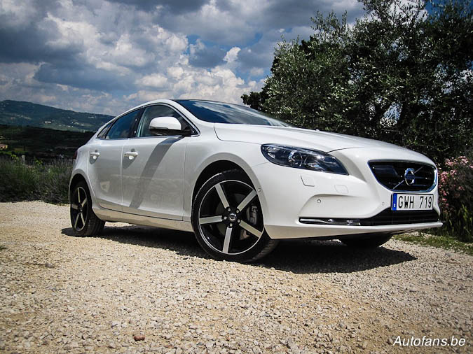 Volvo V40