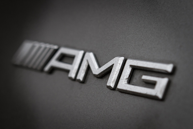 rijtest Mercedes-Benz SLS AMG