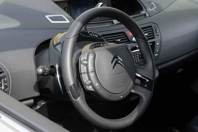 Rijtest: Citroën C4 Grand Picasso 2.0 HDi (2010)