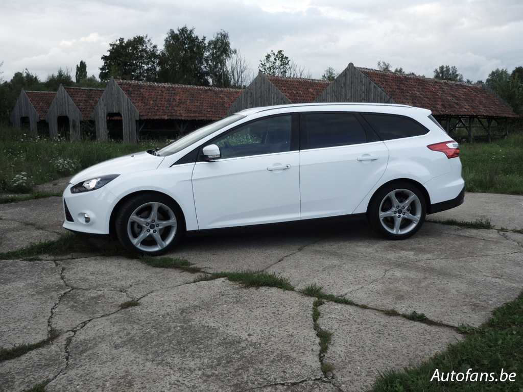 maniac toilet bellen Rijtest: Ford Focus Clipper 1.6 EcoBoost 150 | Autofans