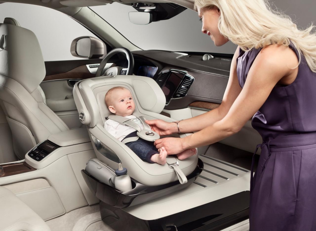 Geheugen jeans hurken Voor ouders van het jaar: Volvo Excellence Child Seat Concept | Autofans