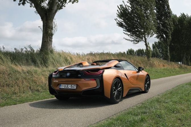 bmw i8 roadster