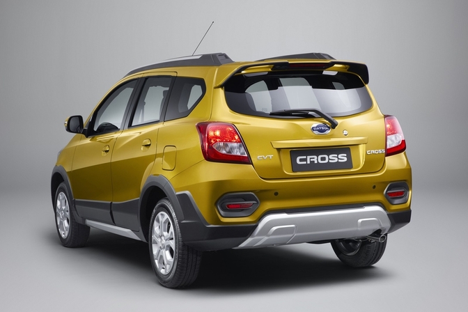 datsun-cross-2018