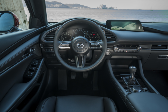 Rijtest Mazda 3 2019