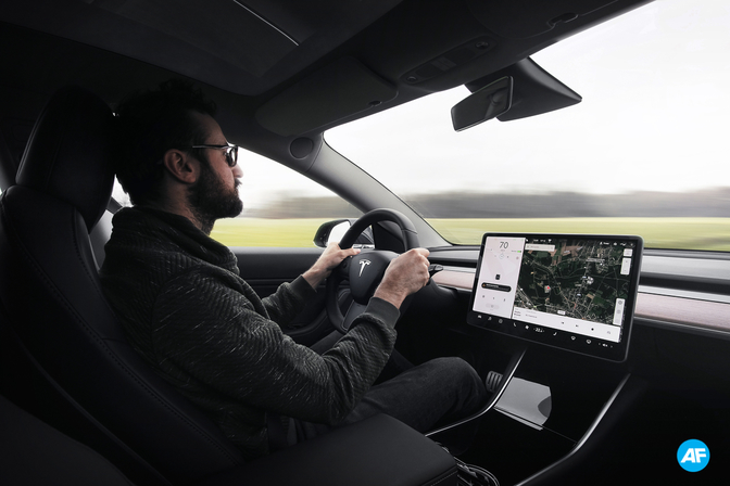 Tesla Model 3 Auto van het Jaar 2019 Autofans