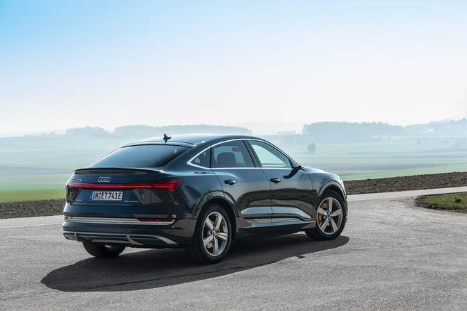 Audi e-tron Sportback 2020 (rijtest)