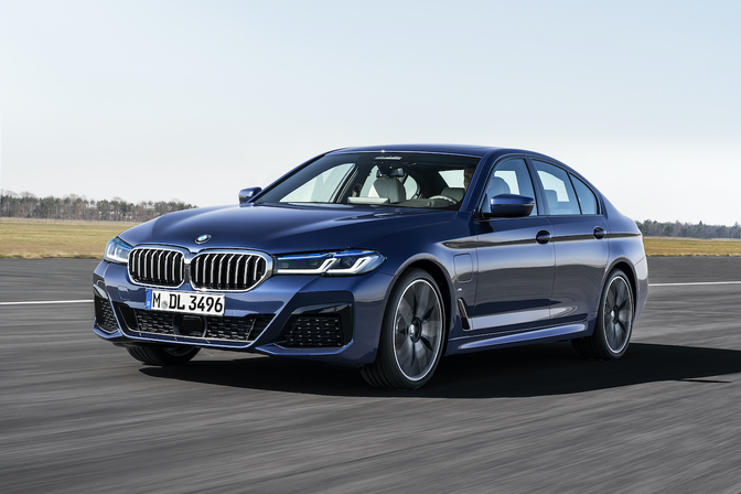 Konijn verrassing Zeggen Officieel: BMW 5 Reeks eindelijk aan de facelift (2020) | Autofans