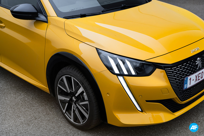 Peugeot 208 2020 rijtest review Autofans