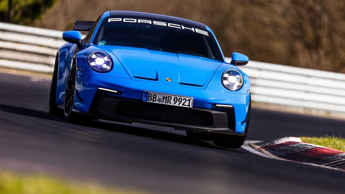 Porsche 911 GT3 Manthey Performance 2022