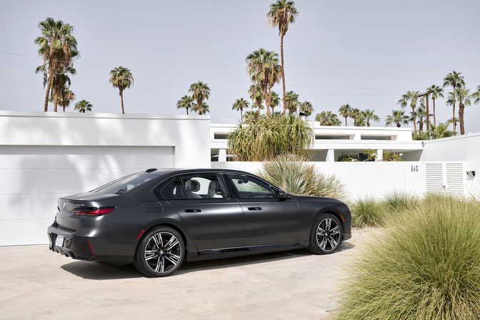 BMW i7 xDrive60 rijtest test autofans 2023