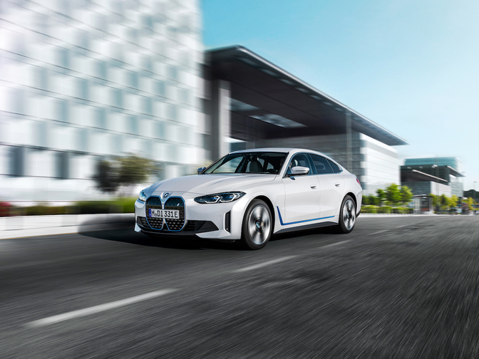 BMW i4 eDrive35 test review rijtest autofans 2023
