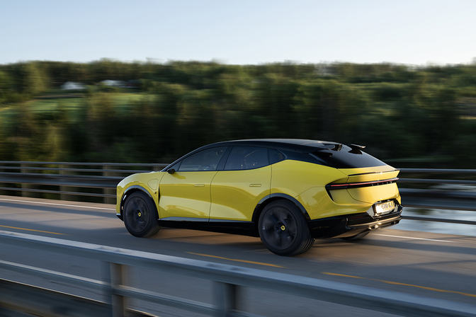 Lotus Eletre (2023) test