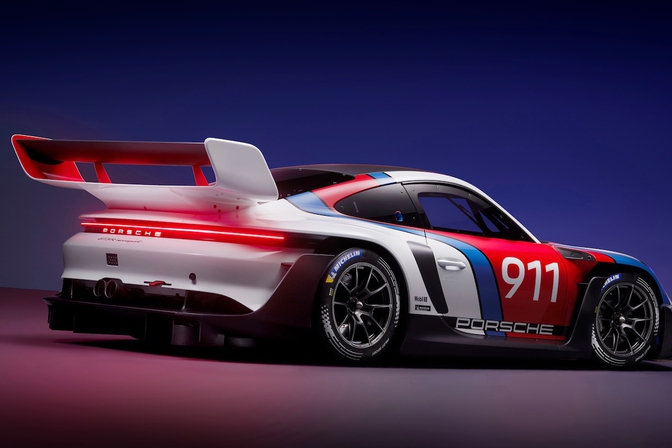 Porsche 911 GT3 R Rennsport 2023