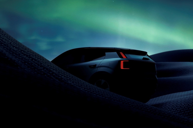 Volvo EX30 teaser 2023 