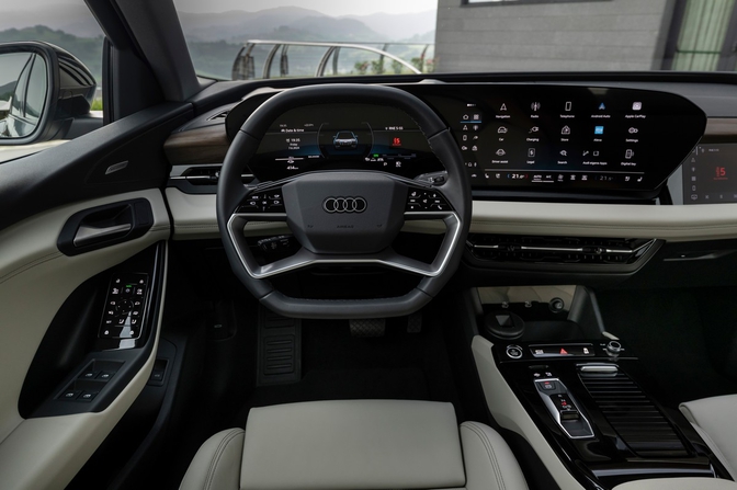 Audi Q6 e-tron review 2024 interieur wit leder