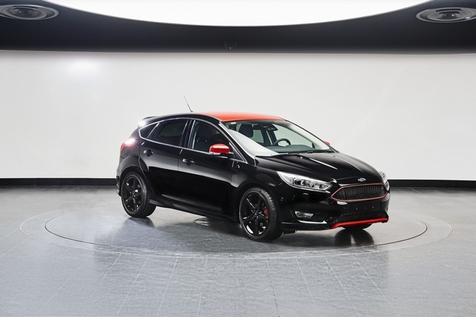  ford-focus-black-edition