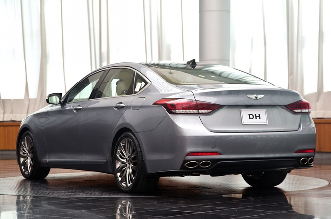 Officieel: Hyundai Genesis Premium sedan