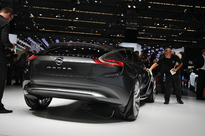 Opel-monza-concept-iaa-2013