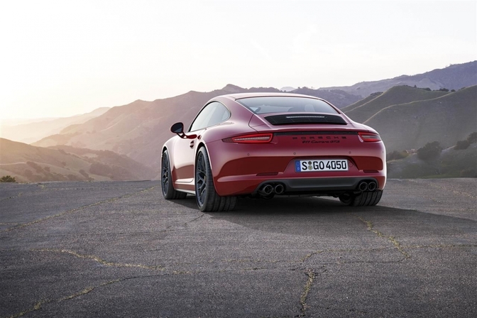 porsche-911-carrera-gts-2014_01