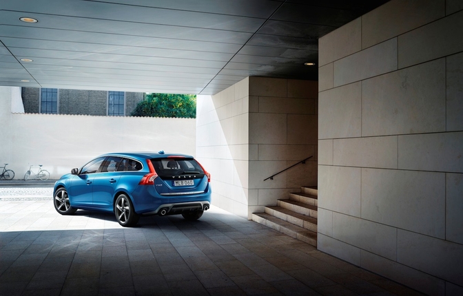 Volvo-V60-Plugin-RDesign