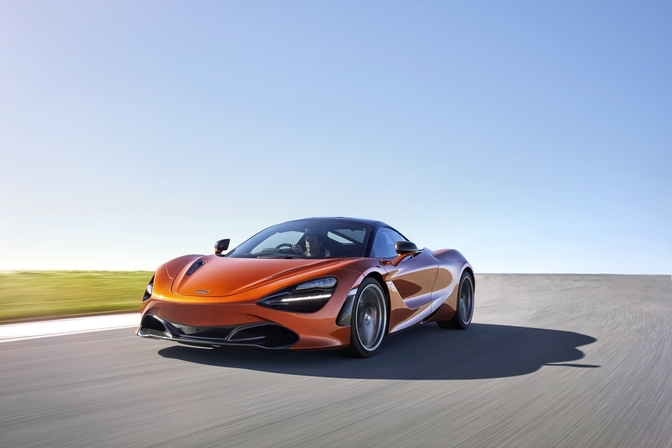 mclaren-720s-2017_03