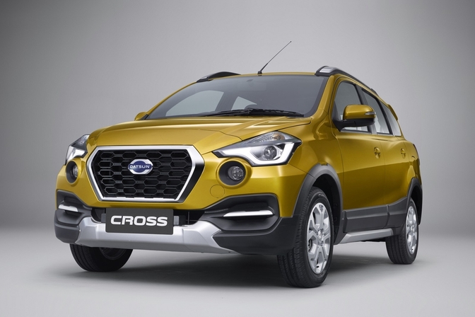 datsun-cross-2018-01