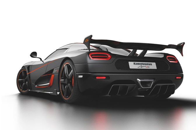 koenigsegg-agera-rs_01