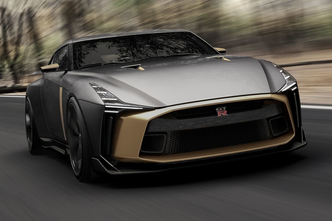 nissan-gtr-50-2018_01