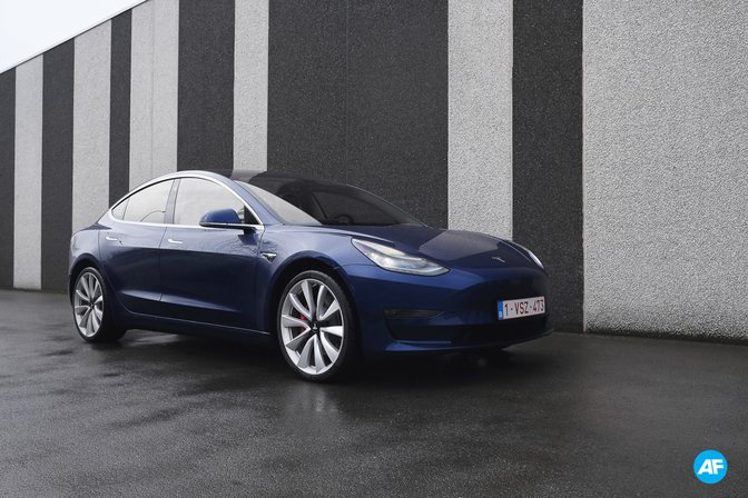 kubiek Recensent grafisch Rijtest + video: Tesla Model 3 Performance (2019) | Autofans