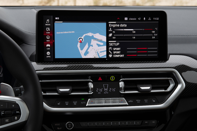 BMW X3 M iDrive scherm
