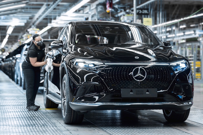 Mercedes EQS SUV productie 2023
