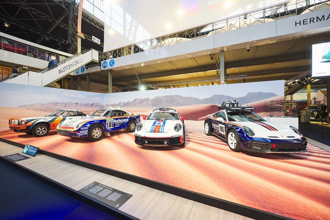 75 jaar Porsche in Autoworld Brussel dakar