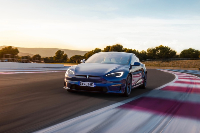 Tesla Model S Plaid record Nürburgring 2023