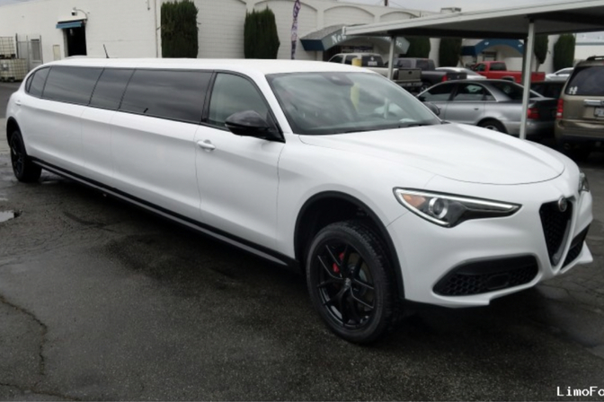 Alfa Romeo Stelvio limousine