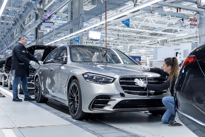 Mercedes investering verbrandingsmotoren 2024