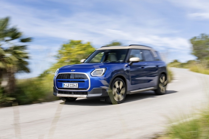 Test Mini Countryman E 2024