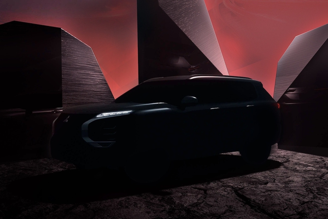 Mitsubishi Outlander PHEV Europe teaser 2024