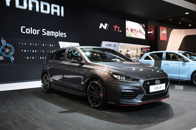 hyundai-i30n-autosalon-brussel-2018_1_van_6