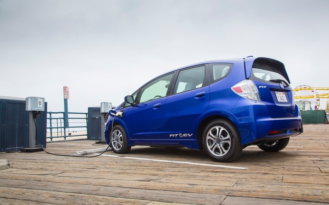 2013-honda-fit-ev