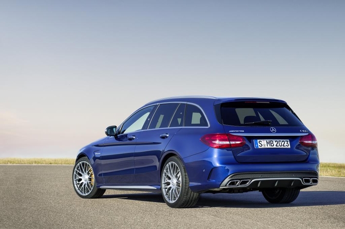 mercedes-c63_amg-w205-2014_40