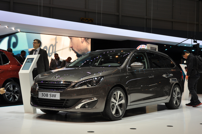 Live in Genève 2014: Peugeot 308 SW