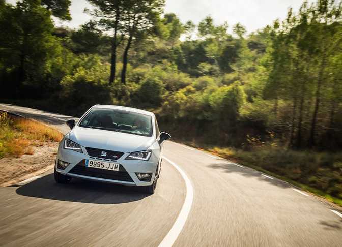 rijtest-seat-ibiza_cupra-2016