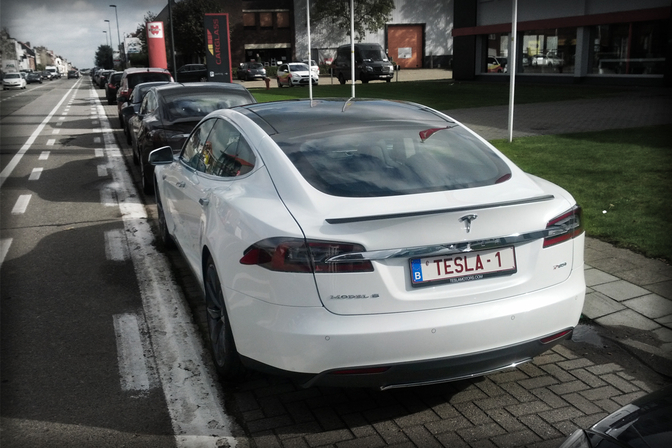 Rijtest-Tesla-Model-S